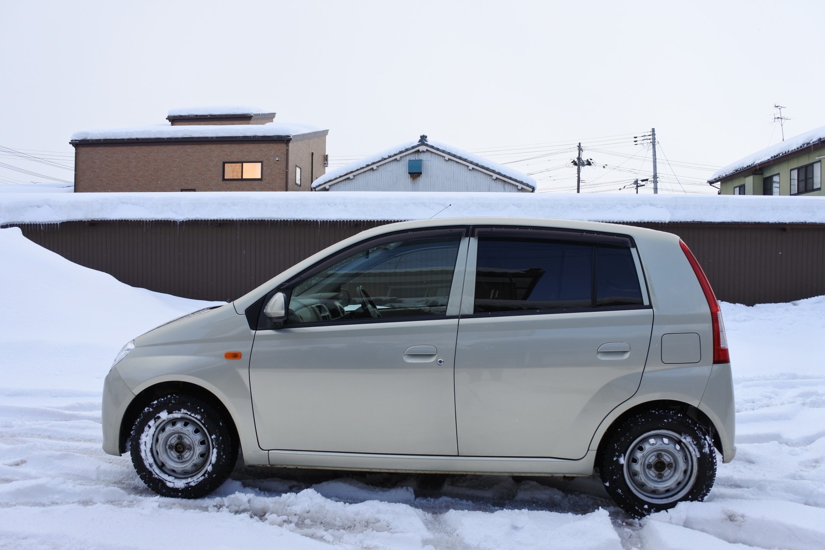 中古車　ダイハツ　ミラ　プライバシーガラス