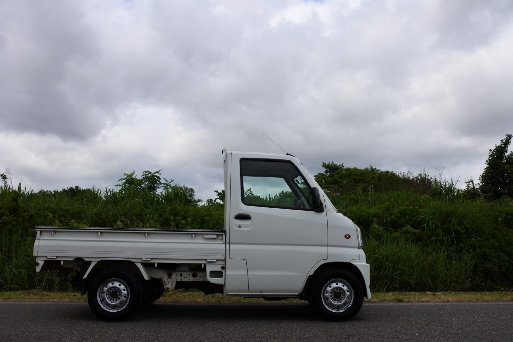 中古車　ミニキャブ　軽トラ