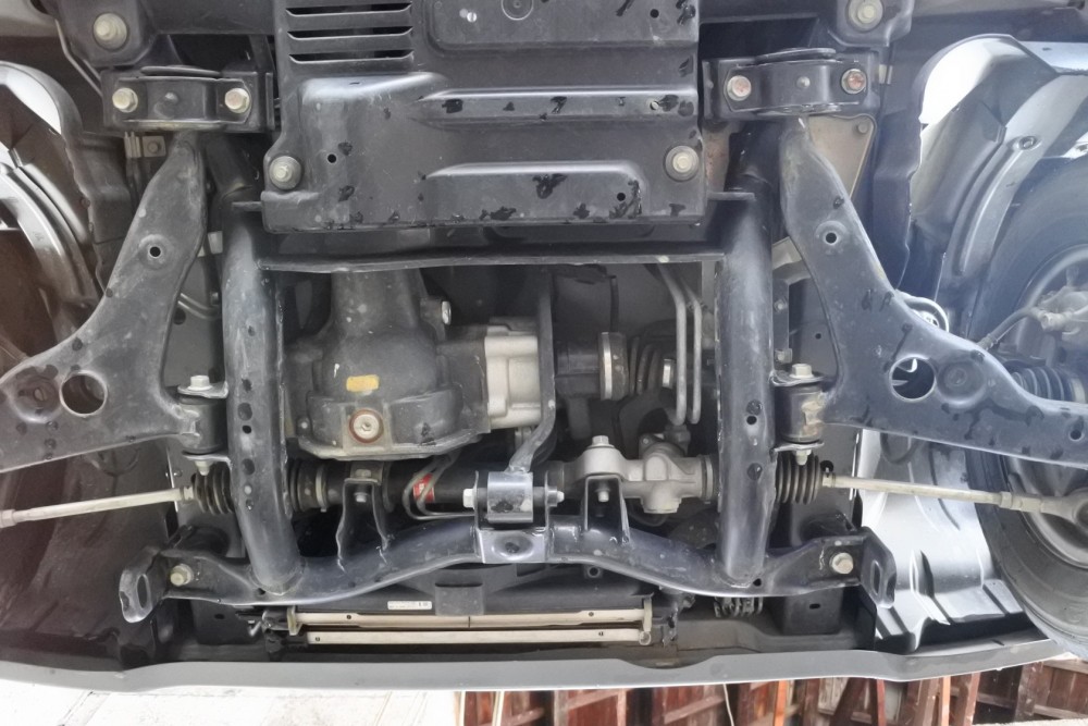 NV100クリッパー　中古車　車体下