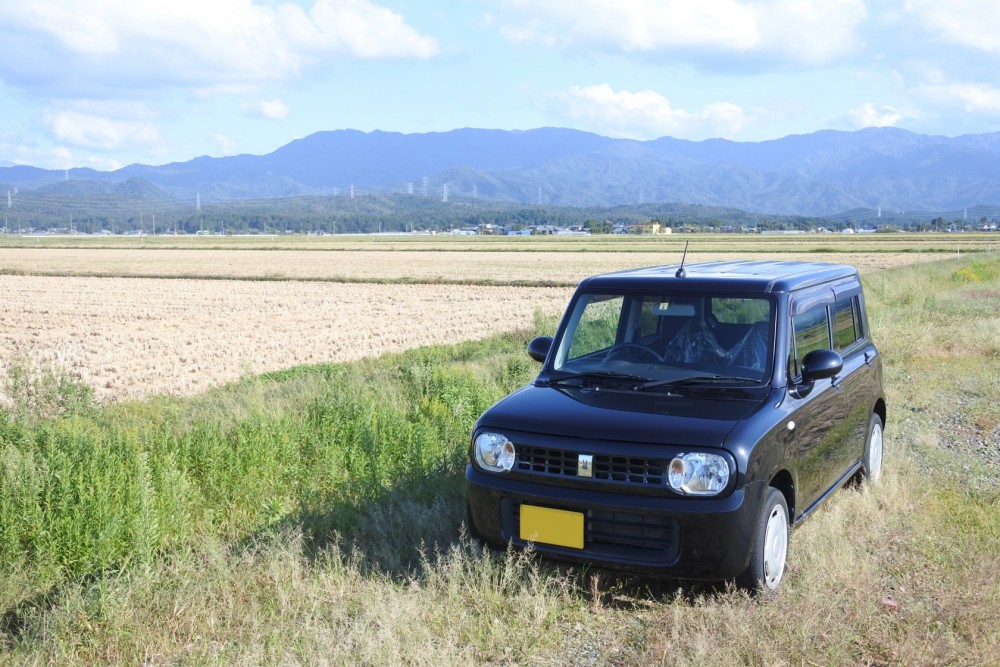 中古車注文　ラパン　黒